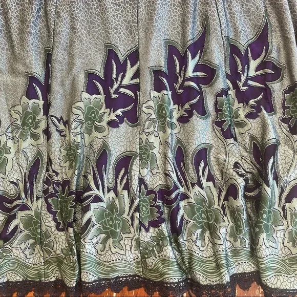 SOLD——ZASHI Floral Lace Long Skirt - Picture 3 of 11